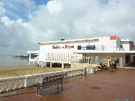Royan - Plage de Pontaillac - Casino