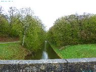 Canal du Nivernais près de La Collancelle en amont de l'Échelle des 16 écluses