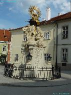 Györ - Frigyláda-szobor