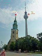 St. Marienkirche et Berliner Fernsehturm &mdash; ⑴ St. Marienkirche &mdash; ⑵ Berliner Fernsehturm