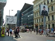 Berlin - Checkpoint Charlie