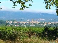 Canal du Midi - Azille au loin - Le Minervois en arrière plan