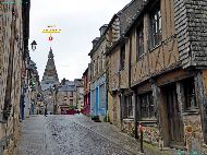 Domfront en Poiraie &mdash; ⑴ Église Saint-Julien