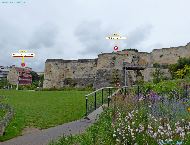 Maison des Quatrans et Château de Caen &mdash; ⑴ Maison des Quatrans &mdash; ⑵ Château de Caen