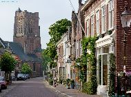 Woudrichem - Kerkstraat - Sint-Martinuskerk