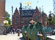 København (Copenhague) - Rådhuspladsen &mdash; ⑴ Hans Christian Andersen Statue &mdash; ⑵ H.C. Andersen Slottet &mdash; ⑶ Rådhus monster