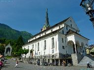 Stans - Katholische Pfarrkirche St. Peter und Paul